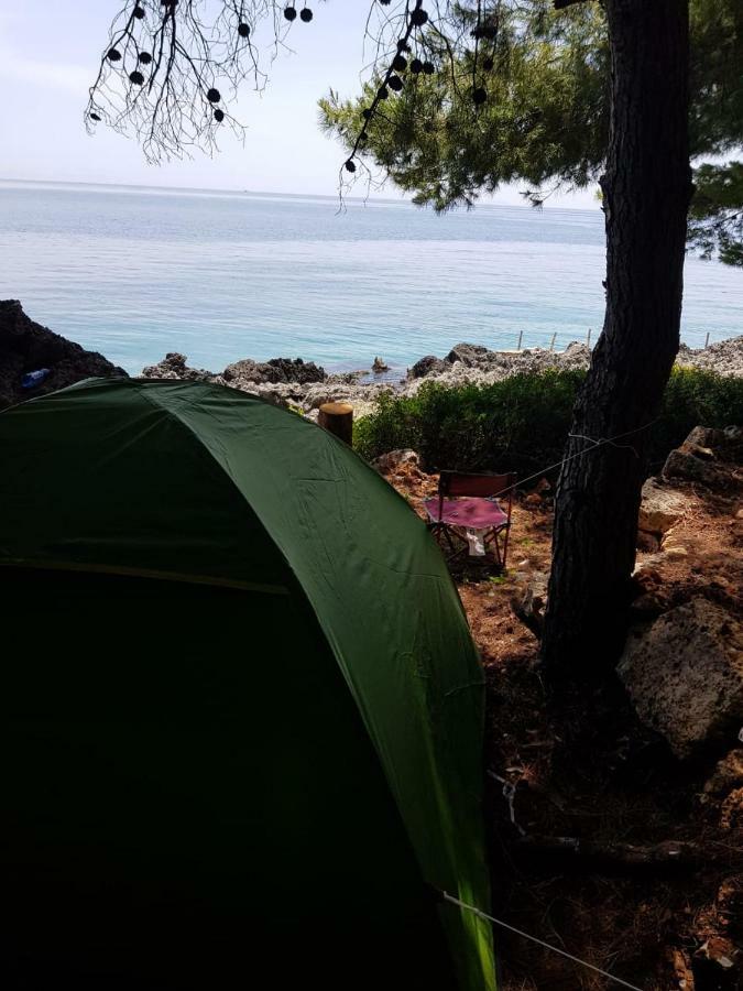 The Sea Cave Camping Hotel Himara Kültér fotó