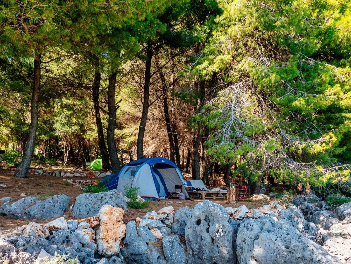 The Sea Cave Camping Hotel Himara Kültér fotó